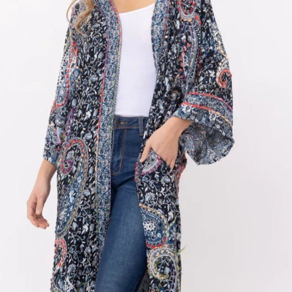RAJ-MURIEL Thick Knit Emb. Kimono-OS-NWT - Picture 10 of 12